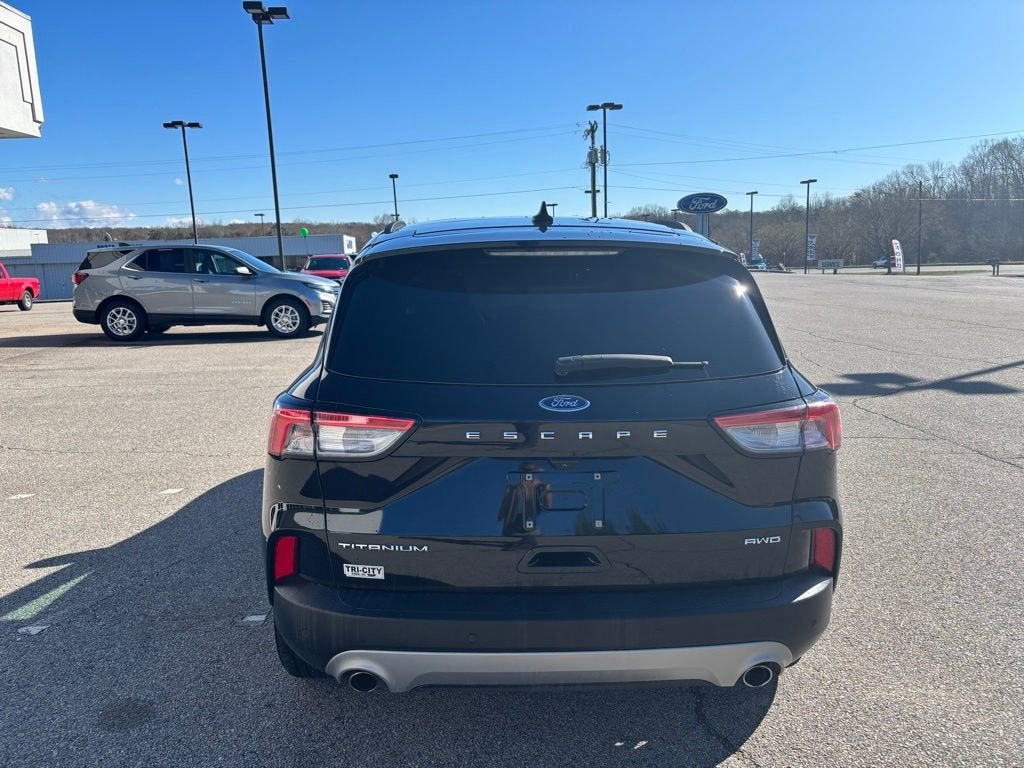 2022 Ford Escape Titanium