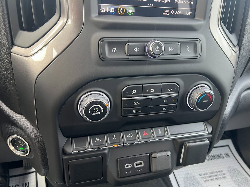 2025 Chevrolet Silverado 1500 Custom