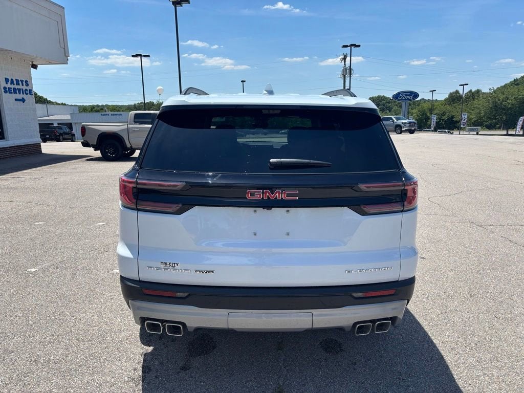 2026 GMC Acadia Elevation