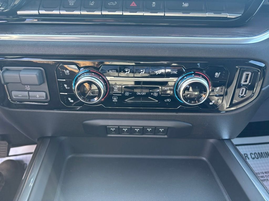 2026 GMC Sierra 3500 HD SLT DRW