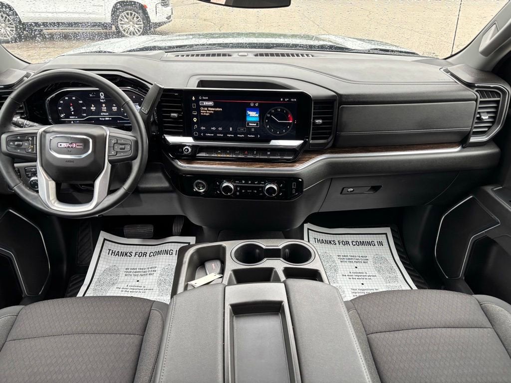 2023 GMC Sierra 1500 SLE