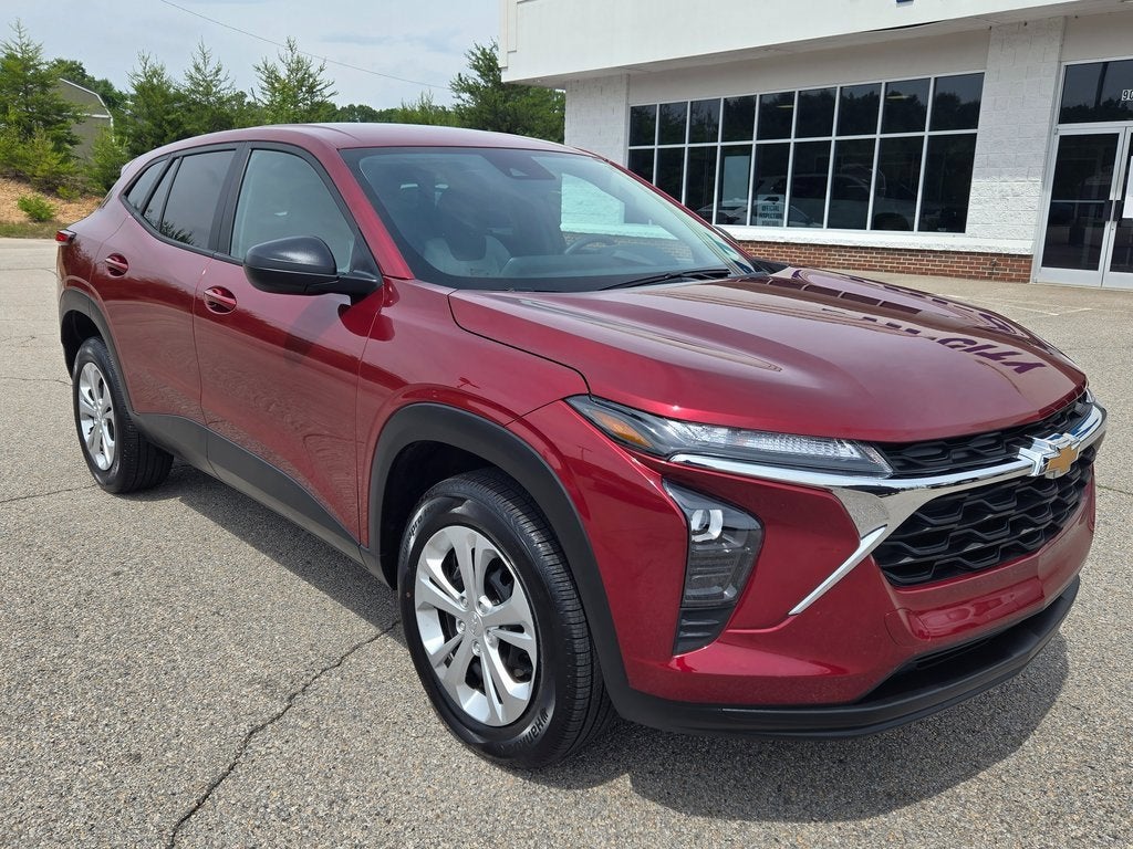 2024 Chevrolet Trax LS