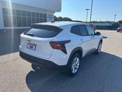 2026 Chevrolet Trax LS