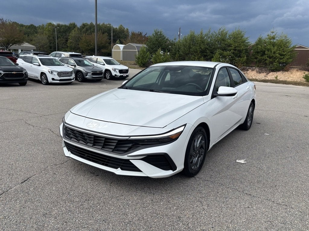 2024 Hyundai Elantra SEL