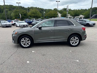2022 Audi Q3 S line Premium