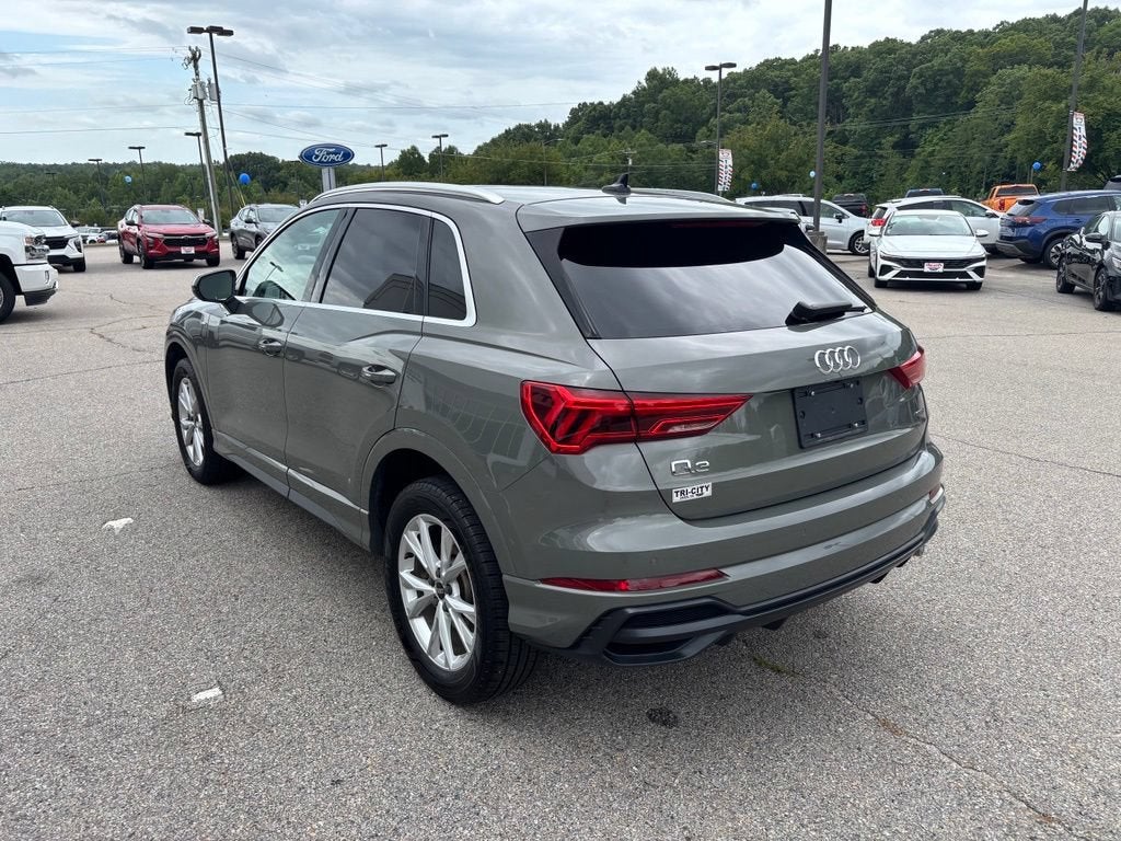 2022 Audi Q3 S line Premium