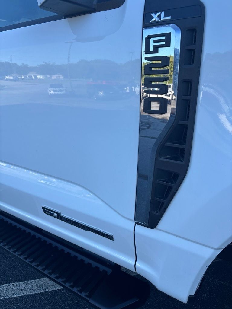 2025 Ford F-250SD XL