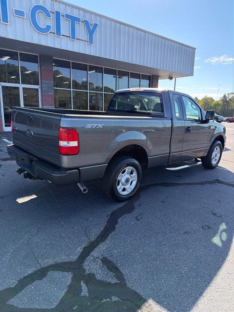 2004 Ford F-150 STX