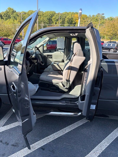 2004 Ford F-150 STX