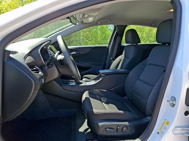 2024 Chevrolet Malibu LS 1FL