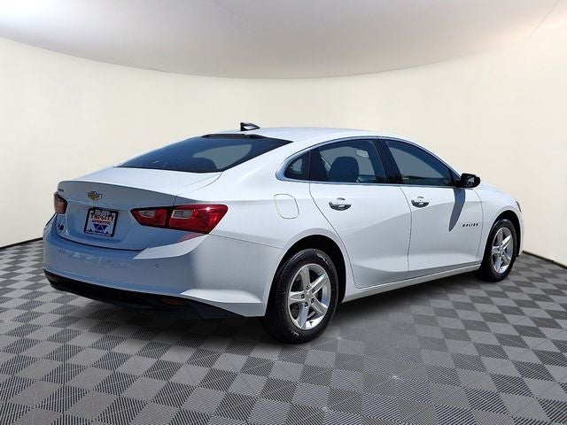 2024 Chevrolet Malibu LS 1FL