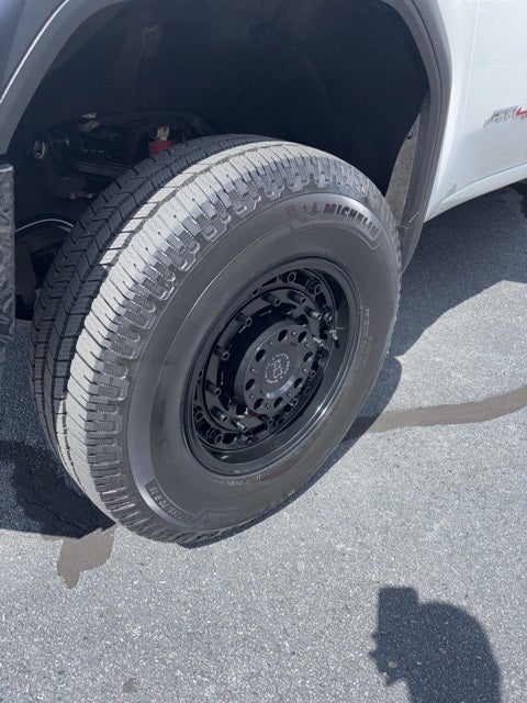 2023 GMC Sierra 2500HD AT4