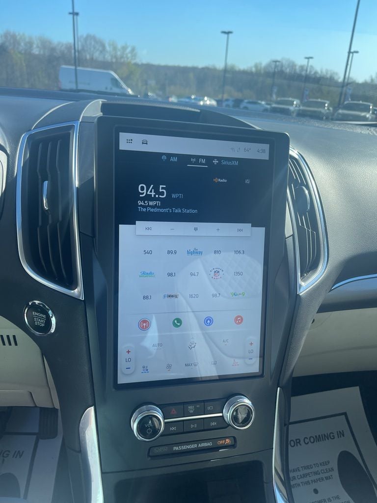 2024 Ford Edge Titanium