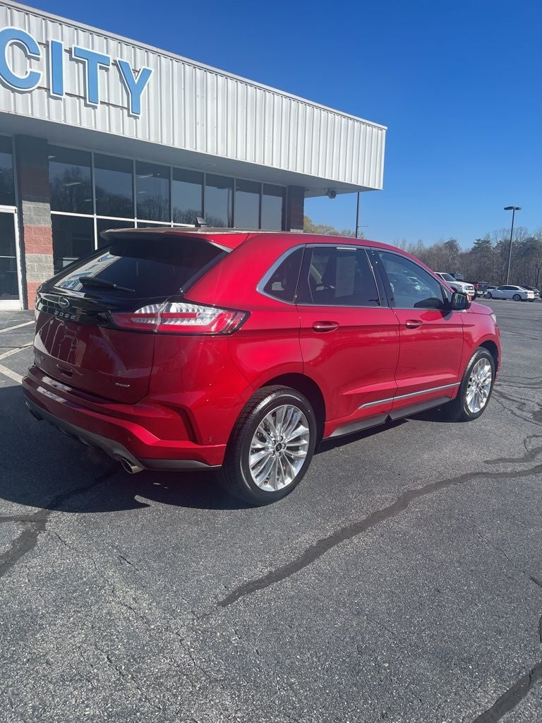 2024 Ford Edge Titanium