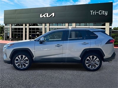 2024 Toyota RAV4 XLE Premium