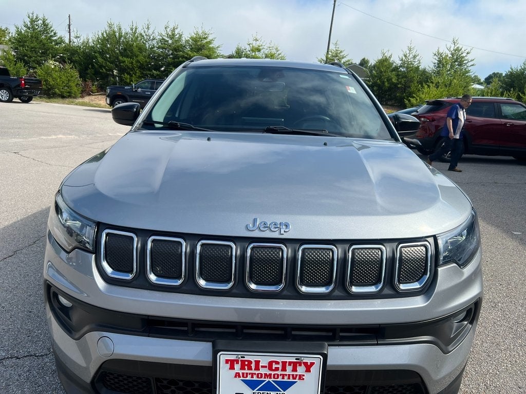 2022 Jeep Compass Latitude Lux