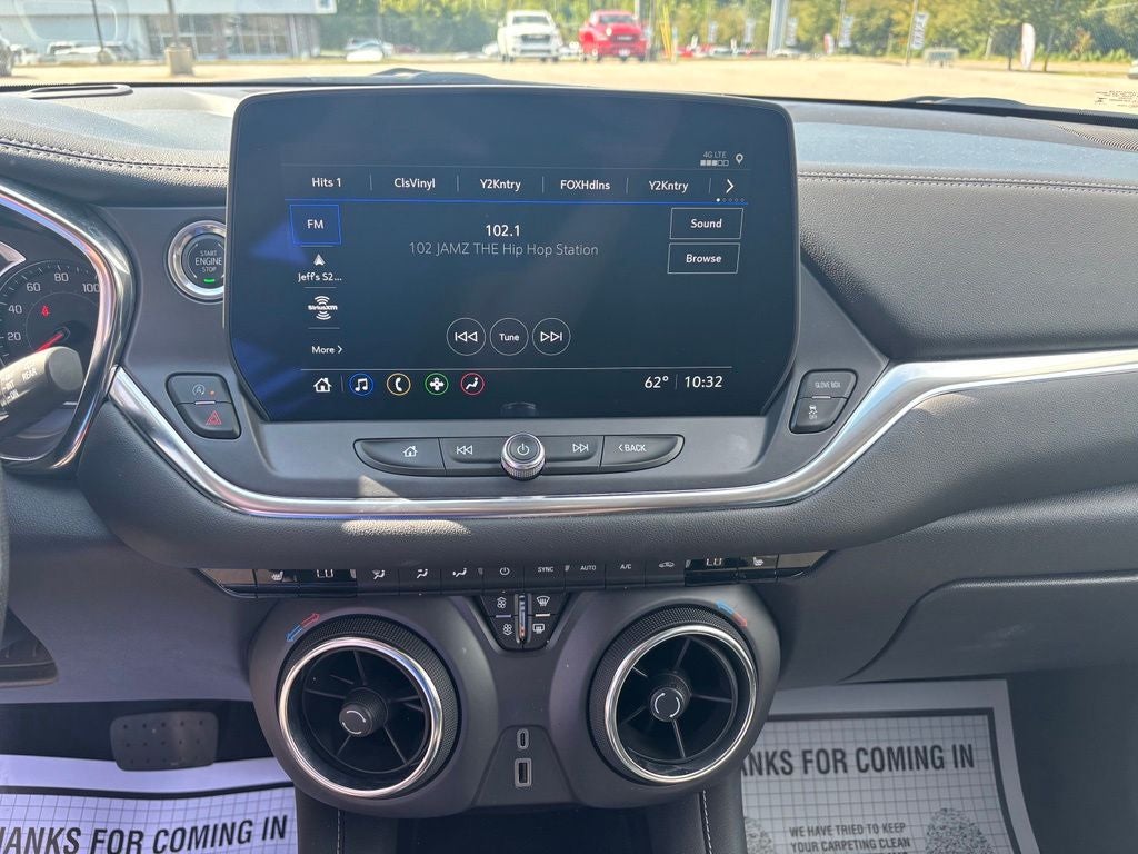 2025 Chevrolet Blazer LT