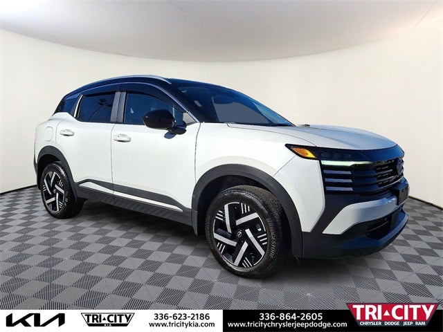 2025 Nissan Kicks SV