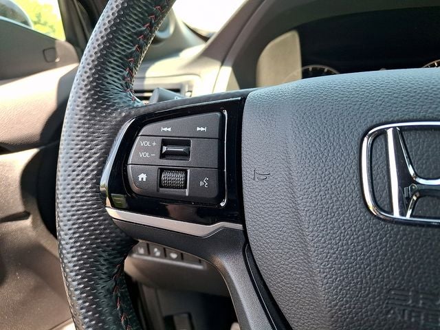 2025 Honda Ridgeline Black Edition