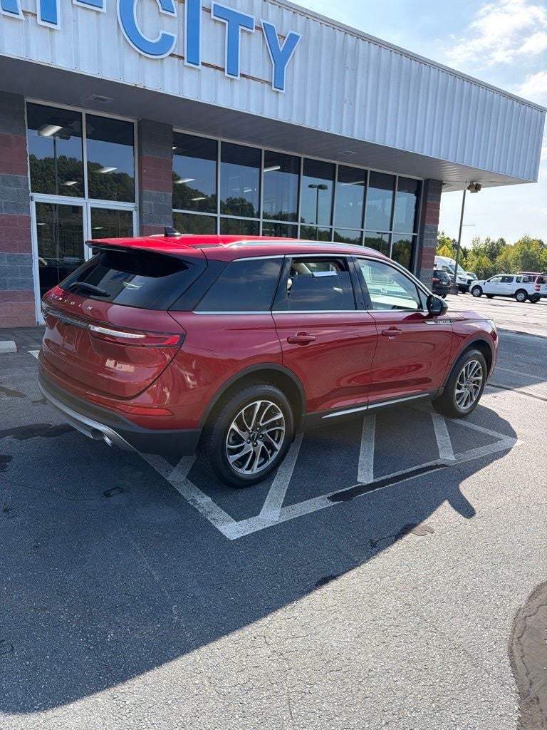 2022 Lincoln Corsair Standard