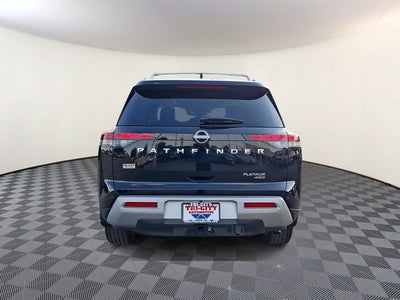 2025 Nissan Pathfinder Platinum