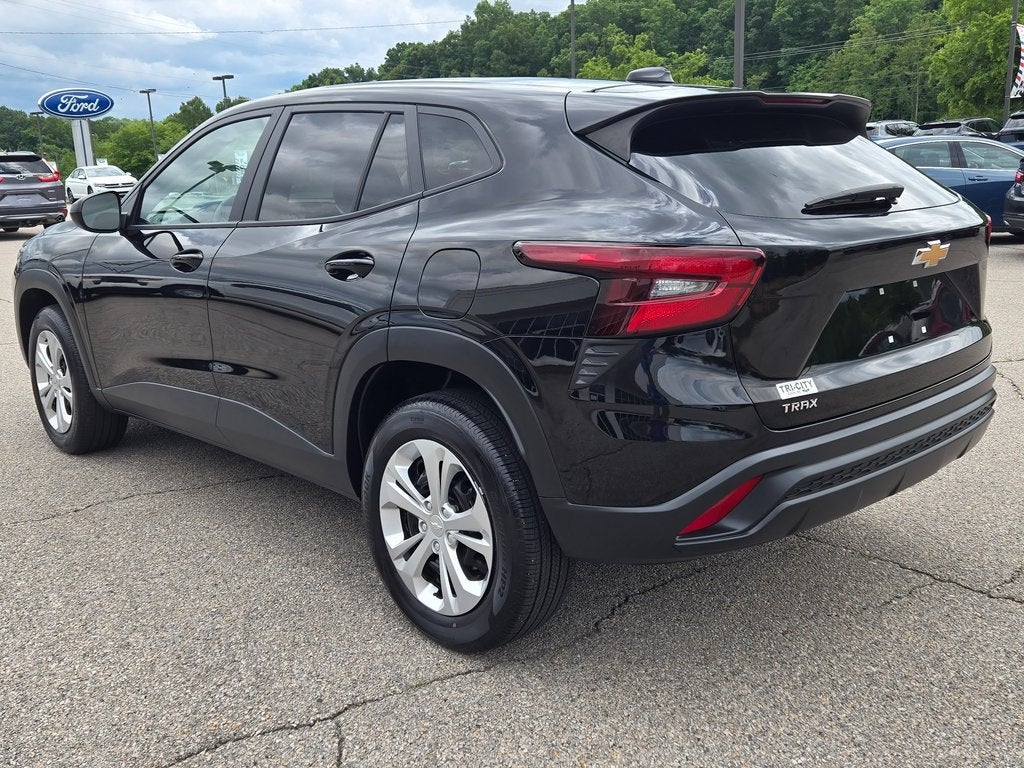 2024 Chevrolet Trax LS