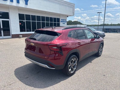 2025 Chevrolet Trax LT