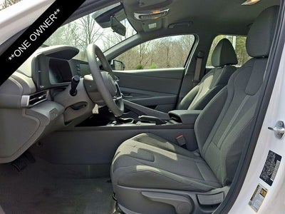 2025 Hyundai Elantra SE