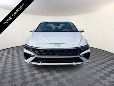 2025 Hyundai Elantra SE