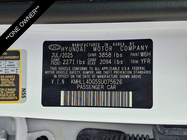 2025 Hyundai Elantra SE