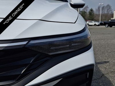 2025 Hyundai Elantra SE