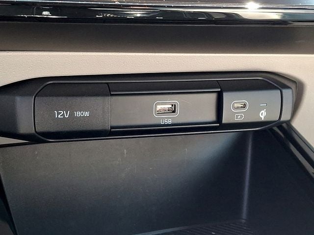 2023 Kia Niro EV Wind