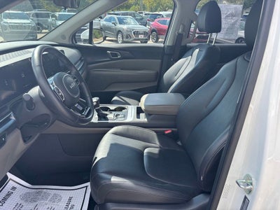 2025 Kia Carnival LXS