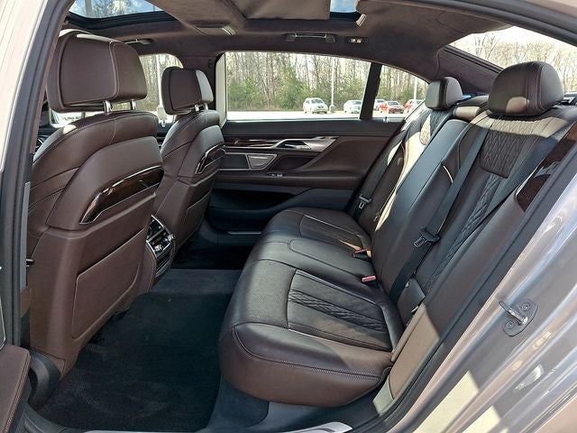 2016 BMW 7 Series 750i xDrive