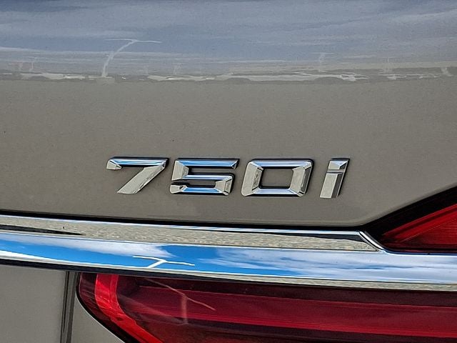 2016 BMW 7 Series 750i xDrive