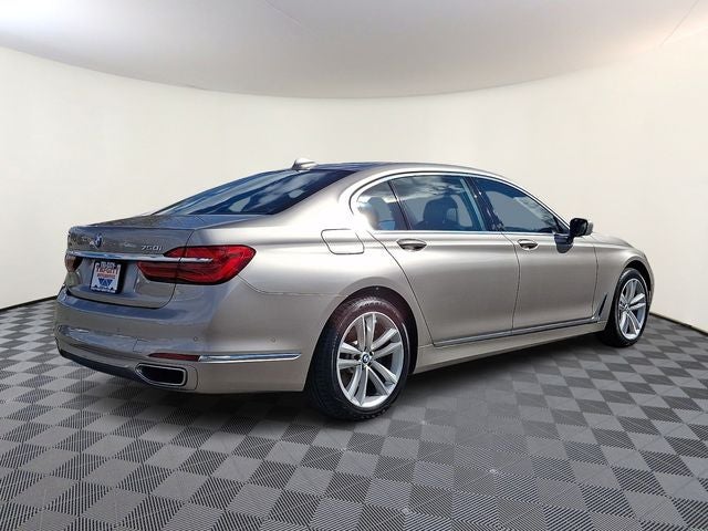 2016 BMW 7 Series 750i xDrive