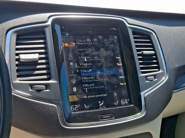 2020 Volvo XC90 T6 Momentum