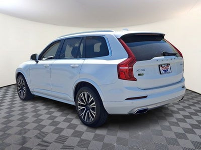 2020 Volvo XC90 T6 Momentum
