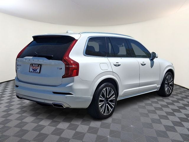 2020 Volvo XC90 T6 Momentum