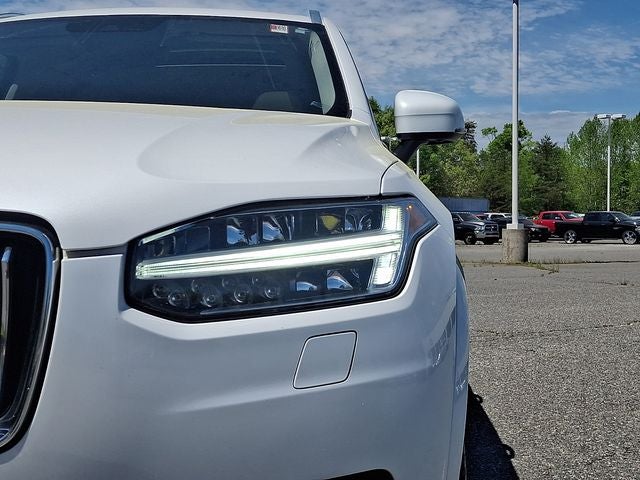2020 Volvo XC90 T6 Momentum